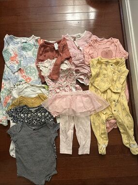 Carter's Baby Girl Bodysuit & Sleepwear Mix - Navy Stripe, Mustard, Floral